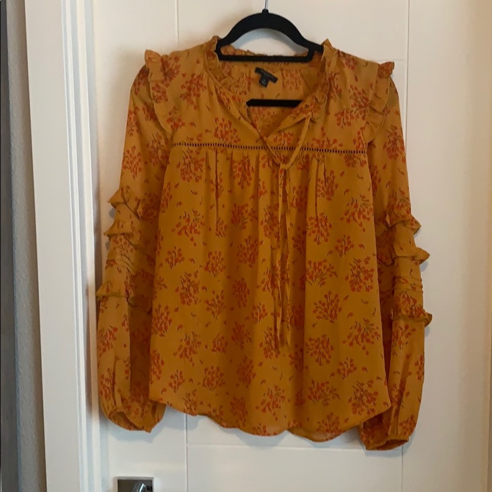 Ann Taylor marigold floral peasant top
